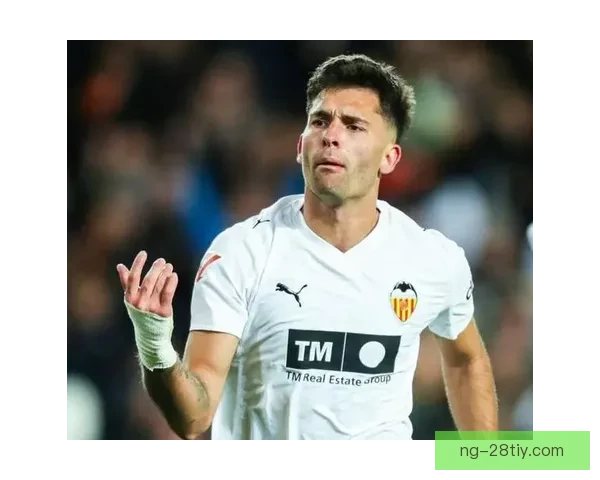 瑞安德拉富恩首发加亚杜罗战莱瓦 瑞安德拉富恩首发加亚杜罗战莱瓦