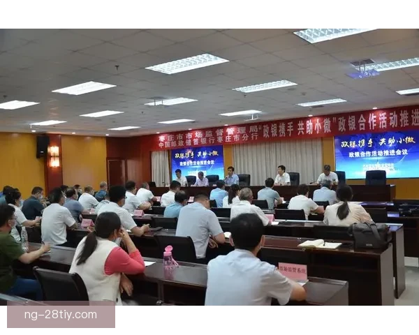 全队携手奋战共助球队胜利 全队携手奋战共助球队胜利